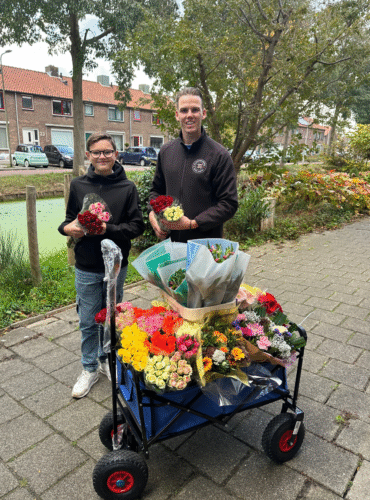 bloemenverkoper vanaf 13 jaar met een bloemenwijk als bijbaan